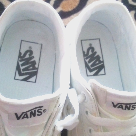 Vans Classic White Lace-Up Sneakers - Picture 3 of 12